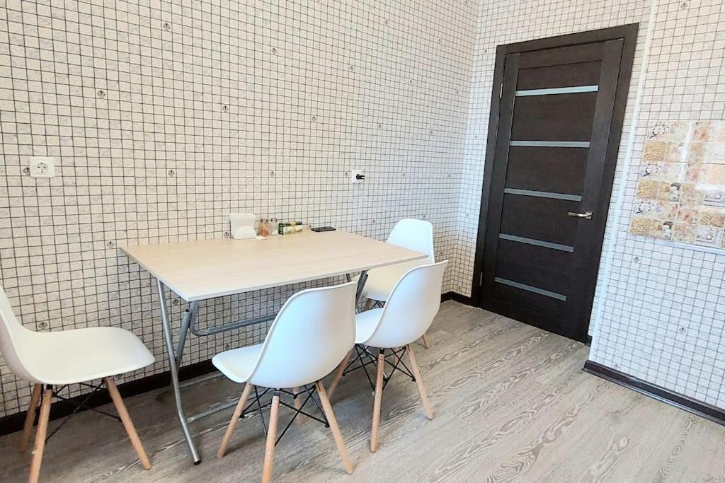 Apartamento Аэропорт 15 Минут Экспо Бульвар Astaná Exterior foto